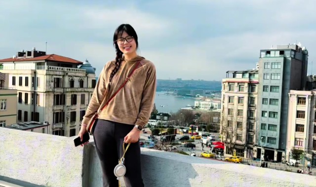 追梦人！李月汝晒日常随笔：在心里种花 人生就不会荒芜