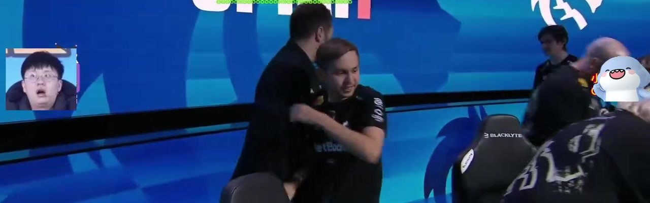 玩猴子Tian！玩机器难绷Tian熬夜看比赛：这就是世界冠军的作息好吧！