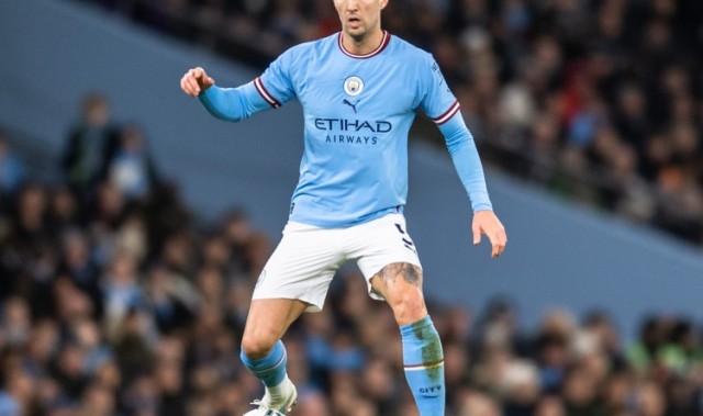 斯通斯谈惨败枪手：不想再陷入这种境地，必须团结一致反省自己