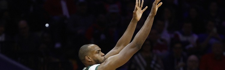 这个纪录字母破不了！米德尔顿三分出手和命中数皆雄鹿队史最高