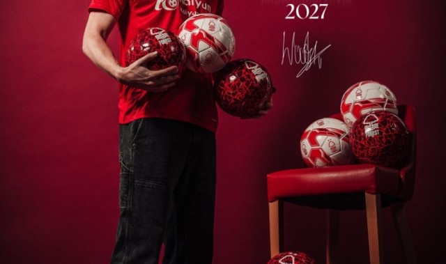 22场英超14球2助！官方：诺丁汉森林和伍德续约至2027年