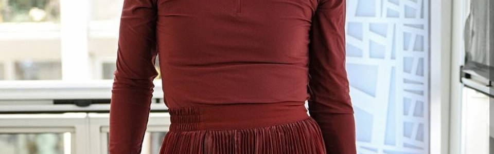 女王也有娇羞的一面！郑钦文因太害羞，不敢穿定制时尚战袍