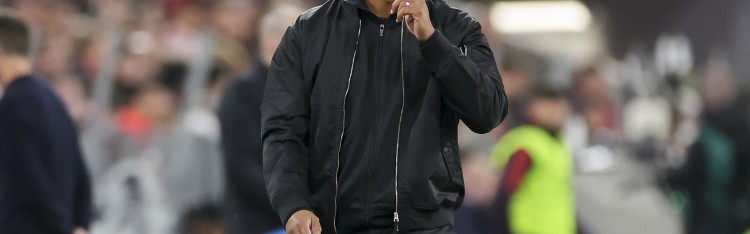 图片报：孔帕尼取消了拜仁欧冠赛后的休息，全队继续备战药厂