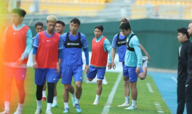 抵达越秀山，完成省港杯赛前官训⚽️