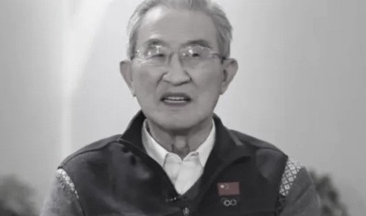北京官博:中国篮球名宿&北京篮球功勋何诗荪因病辞世 享年89岁